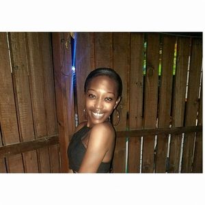 Meet your Posher, Thalia